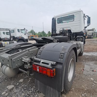 Used Sinotruk Tractor Truck with Return refunds and Hydraulic Steering