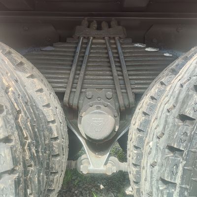 Customized Request Hovo 6X4 LHD 30 Ton Transport Truck for Heavy Duty Transport Needs