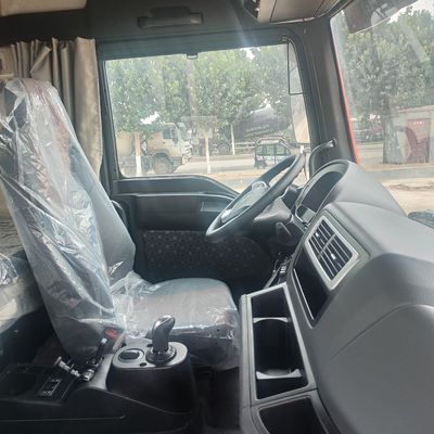 Trailer Truck with Air Suspension Seat for Towing Engine Capacity ＞8L and Heavy Duty