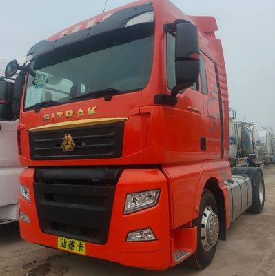 Sinotruck Heavy Duty Tractor with Air Suspension Seat for Towing Semi Trailer in Market