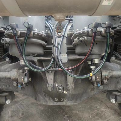 Sinotruk Agricultural Tractor Truck with Hydraulic Steering and Tyres ZZ4257N3247E1H