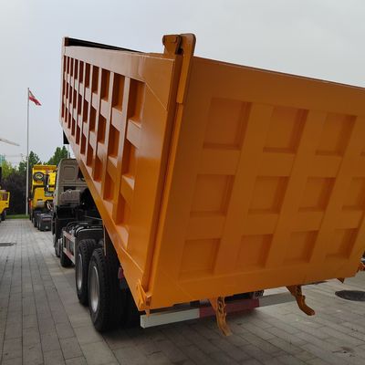 Tyre Heavy Duty Dump Tipping Lorry 12wheel 60ton Transport Truck with High Load Capacity