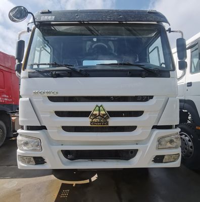 Economical Towing Semi Trailer 371HOWO Tractor Seats ≤5 in Towing with 1000L Fuel Tank