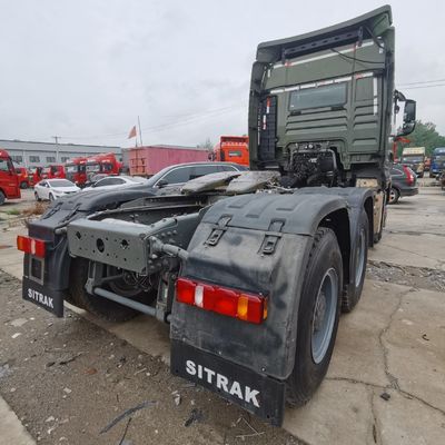 Shacman Tipper Truck with Manual Transmission 400L Fuel Tank and Tubeless Tire Design