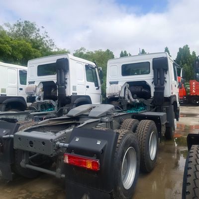 Construction and Transportation Sitrak HOWO 6X4 Tractor Truck with Engine Capacity＞8L