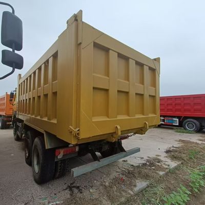 30t Sinotruk Chassis Off-Road Vehicle Heavy Duty Mining Dump Truck with Manual Transmission