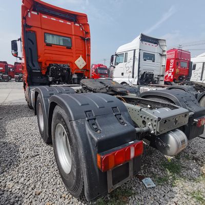 Manual Transmission Type Affordable and Durable Sinotruk Tractor with Air Suspension Seat