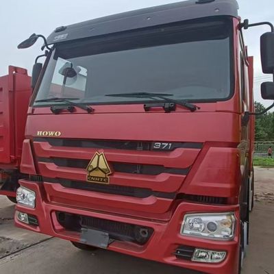 Tyres and Sinotruck Chassis 40t Loading Capacity Mining Equipment Truck for Heavy Duty
