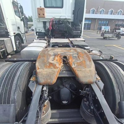 Load Capacity Shacman Dump Trailer with 600L Fuel Tank and Air Suspension Seat Truck