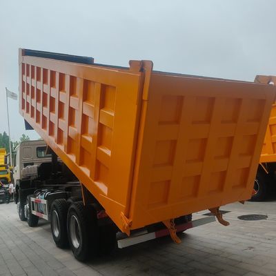 Front Lifting Style Dumping Type Heavy-Duty HOWO 371HP Dump Truck with Customization