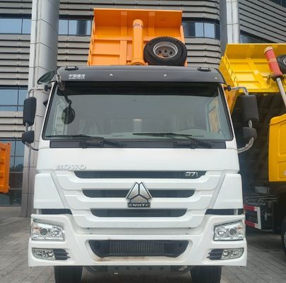 8x4 Manual Transmission HOWO 371HP Heavy-Duty Dump Truck for Tough Work Environments