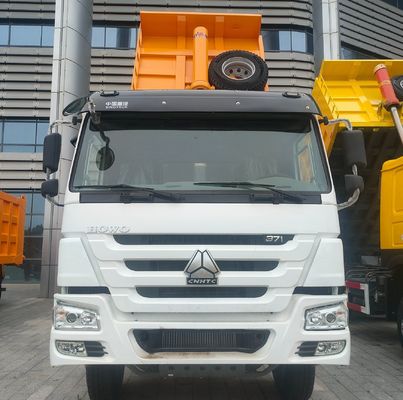 HOWO 371HP Heavy-Duty Dump Truck with 850.00cm * 260.00cm * 360.00cm Package Size