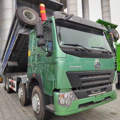 US Sinotruck Cargo Truck for Construction Package Size 850.00cm * 250.00cm * 345.00cm