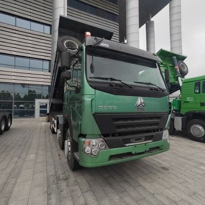 Front Lifting Style Sinotruck 6X4 Cargo Truck for Heavy Duty Construction Projects