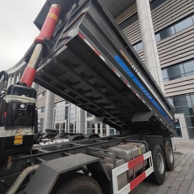 Front Lifting Style Sinotruck 6X4 Cargo Truck for Heavy Duty Construction Projects