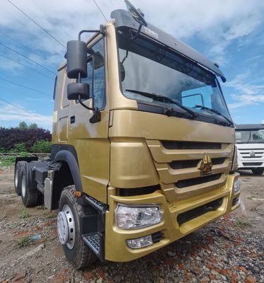400L Capacity Manual Transmission Fuel Tank HOWO Tractor Truck with Air Suspension Seat