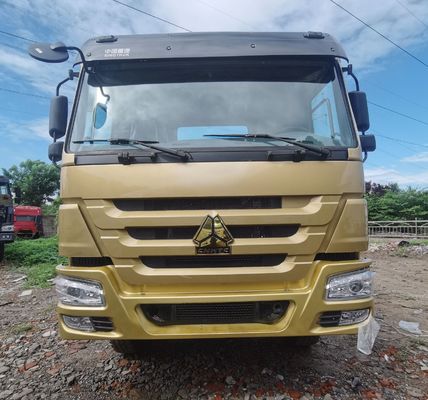 Gasoline HOWO Tractor Truck with 1000L Fuel Tank and ISO Certified Carbon Steel Cargo Box
