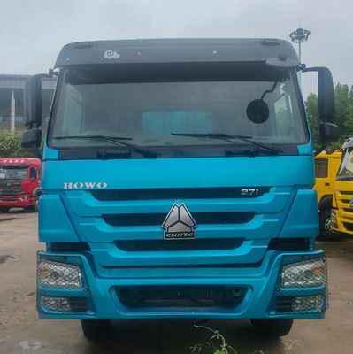 Emission Standard Euro2/Euro3/Euro4 HOWO 8X4 Wheel Dump Truck for Towing Semi Trailer