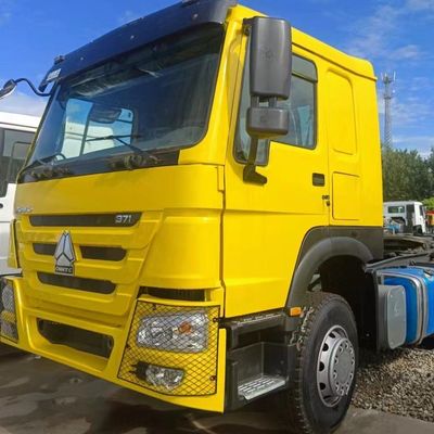 Front Lifting Style Sinotruk Hydraulic Steering Heavy Duty Dump Truck with Tyres