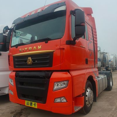 Euro 5 Emission Standard Shacman Tractor Engine and 6.8x2.5x3.8m Size for Construction