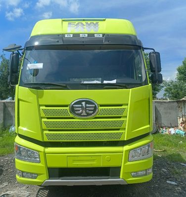 8005.000kg Gross Weight Diesel Truck J6p420HP for Towing Semi Trailer in High Demand