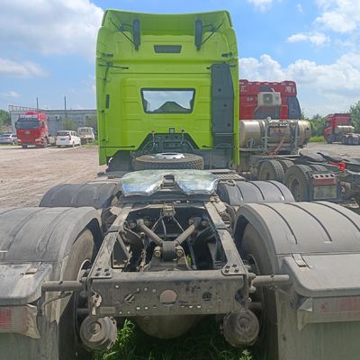 ZZ4257N3247E1H 1000L Fuel Tank Diesel Tractor Truck J6p420HP with Advanced Technology
