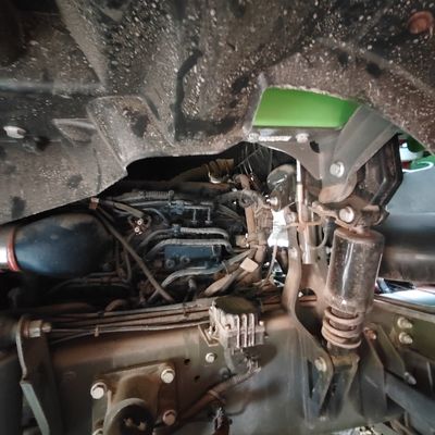 Steering System Hydraulic Steering with Power Assistance Sinotruk HOWO Tipper Truck