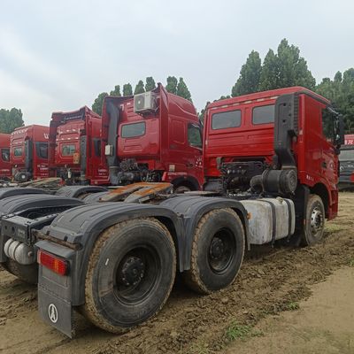 6X4 Drive Wheel Beiben Tractor for Heavy Duty Traction Transport Load Capacity 31-40t