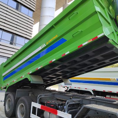 Euro 5 Heavy-Duty HOWO Mining Dump Truck with Hyva Lift and 8X4 Carbon Steel Cargo Box
