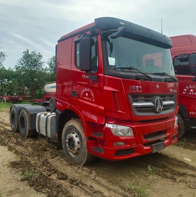 Sinotruk Chassis 6X4 Tractor Transport Truck with Power-Assisted Hydraulic Steering