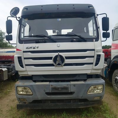 Second-Hand Heavy-Duty Trucks with After-sales Service 6June and GCC Tire Certification