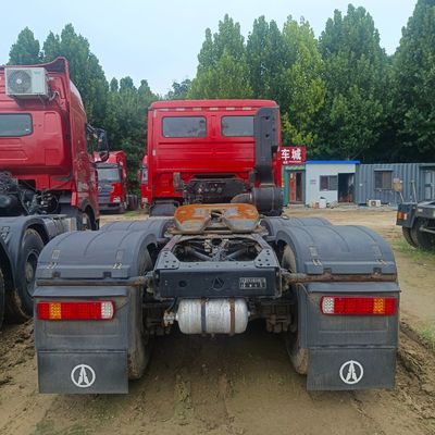 Front Lifting Style Dumping Type Heavy Duty Beiben Tractor Head with Power Steering System