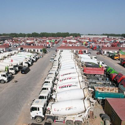 2m3 8m3 12m3 4X2 /6X4/8X4 Mobile Tank Truck HOWO Manual Diesel Truck Mounted Mixing Transport with CCC CE