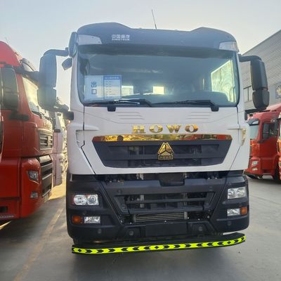 Carbon Steel Cargo Box Hydraulic Steering Concrete Mixer Truck for Smooth Operation