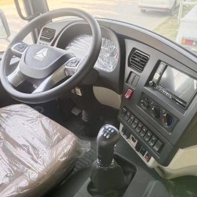 Heavy Duty Steyr Concrete Mixer Truck with Hydraulic Steering and Power Assistance