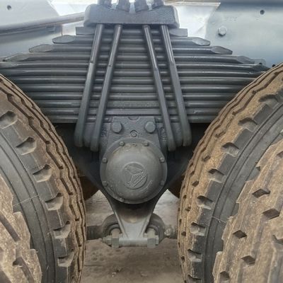 Off-Road Hydraulic Cement Mixer Truck with Customized Color and Performance by Sinotruk