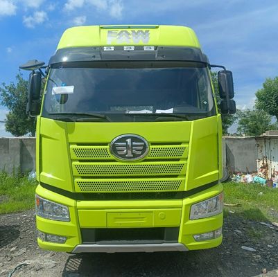 6×4 Drive Wheel FAW Jiefang J6p420HP Diesel Heavy-Duty Truck with Superior Towing Capacity