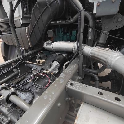 2024 Used Sinotruk Heavy Duty Transport Trailer Lorry Diesel 6X4 Manual Drive Left Tow Truck Customization