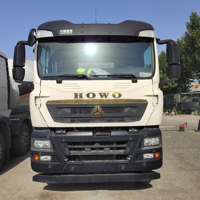 8X4 Sinotruck HOWO 350HP 371HP12-15cubic Concrete Mixer Truck with and Tubeless Tires
