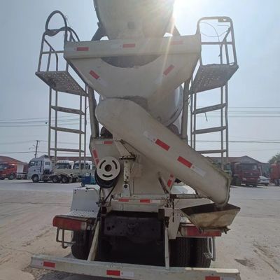 340 Tx HOWO Concrete Mixer Truck for Heavy Duty Construction and Hydraulic Steering