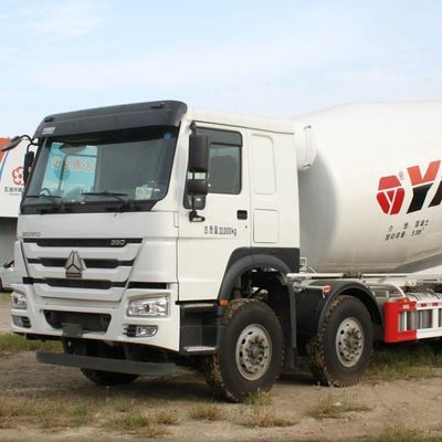 ZZ1257N3647N1 8x4 Used Sinotruk Truck HOWO 380 HP Concrete Mixer with High Durability