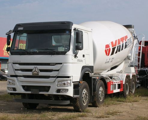 ZZ1257N3647N1 8x4 Used Sinotruk Truck HOWO 380 HP Concrete Mixer with High Durability