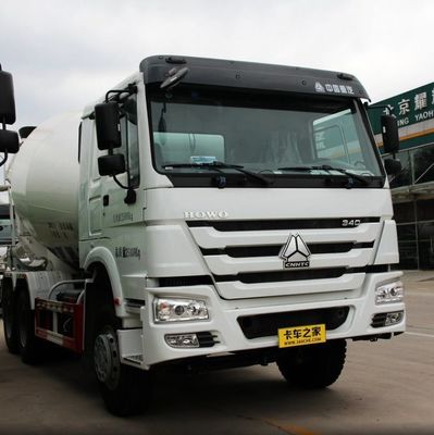 Customized Sinotruk Chassis Hydraulic Steering Heavy Duty Concrete Mixer Truck with Tyres