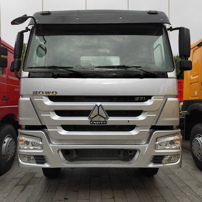 High Capacity Mining Dump Truck with Sinotruk 371HP Power Assistance and Customization