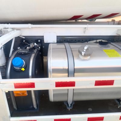 Fuel Maximum Horsepower 300-400hp Diesel Cement Mixing Truck for Construction Work