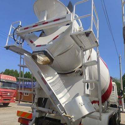 Industrial Mixer Truck Featuring Hydraulic Steering System and 8 Displacement for Mixing