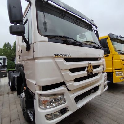 Tubeless Tyres Hydraulic Transport Truck with Sinotruk Chassis and Manual Transmission