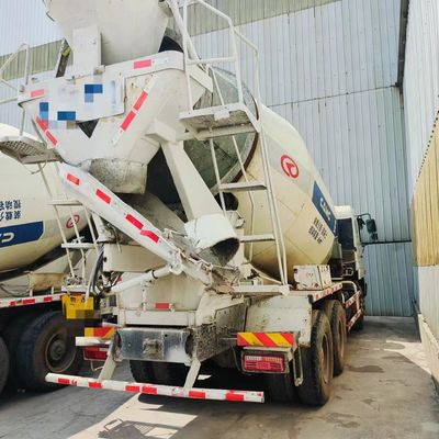 Customized Request Sinotruk 8m3 Diesel Concrete Mixer Truck with Hydraulic Steering