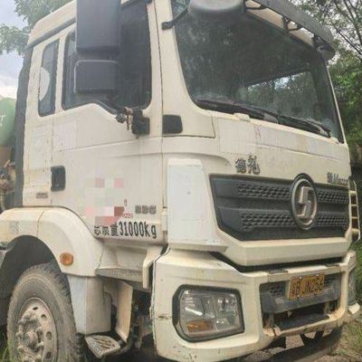 12m3 Diesel Sinotruk Concrete Mixer Truck with Hydraulic Steering System and Tyre