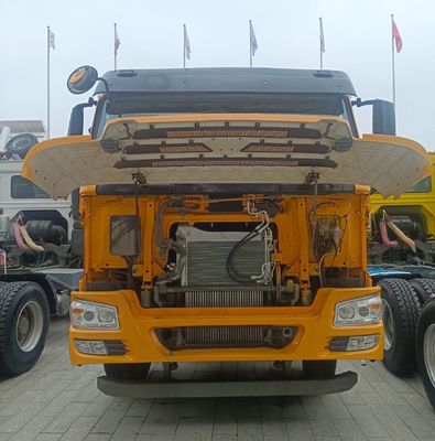 6×4 Manual Transmission 2024 Used Chinese HOWO Transport Truck with 1000L Fuel Tank